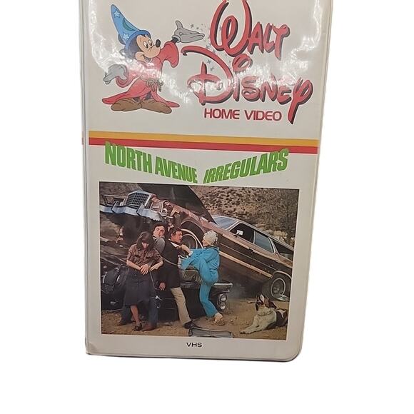 Vtg. Walt Disney Home Video NORTH AVENUE IRREGULARS (VHS) - Picture 1 of 6